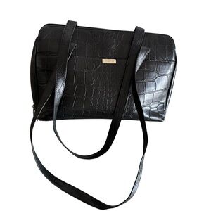 🔴 Black Croc Embossed Shoulder Bag